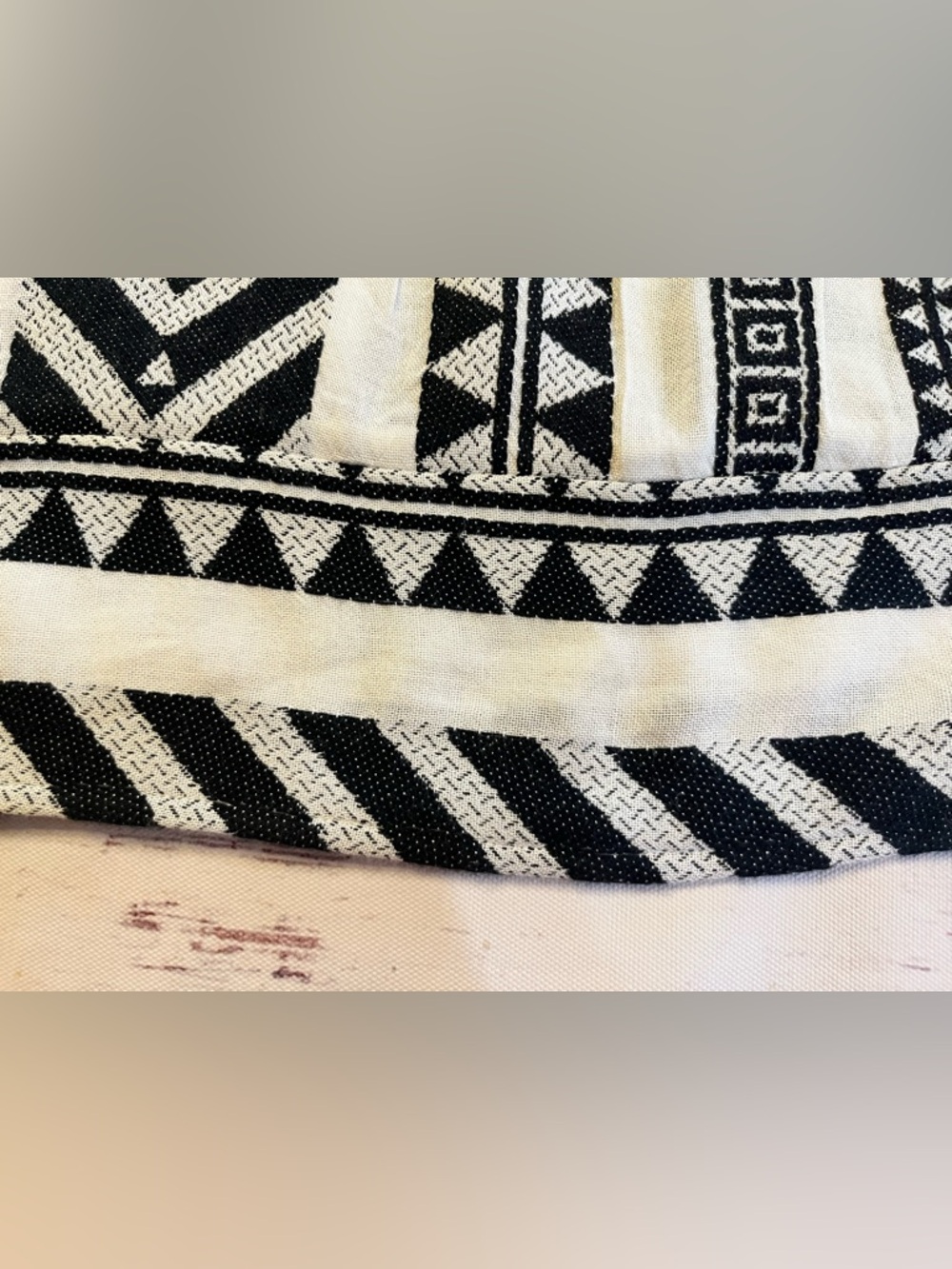 Old Navy Black & White Lined Tribal Print Blouse Women's Plus 3X Aztec Babydoll - Picture 13 of 14